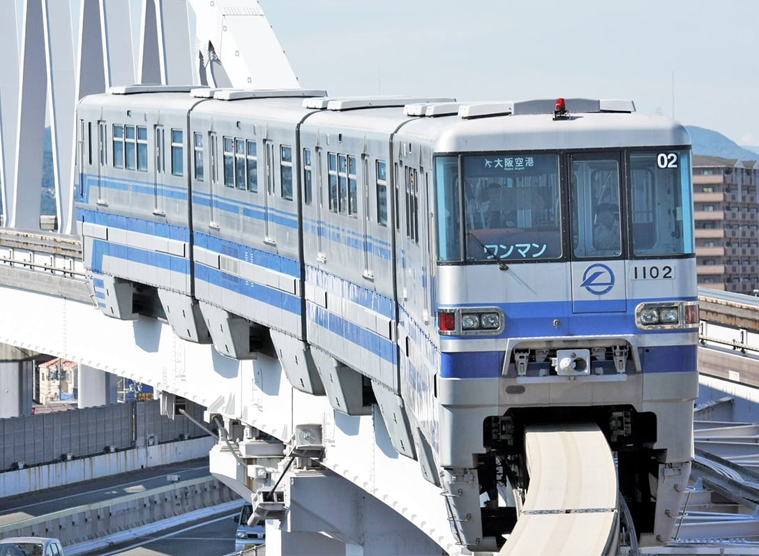 1000系　01編成～06編成（初期車）